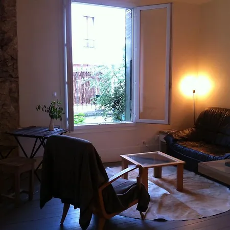 Apartamento 64 *